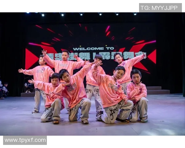 王娜专访：从街头到舞台的蜕变与坚持，回顾我的街舞人生