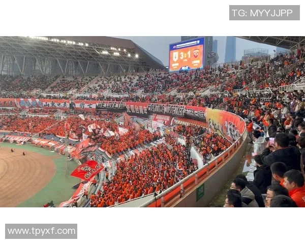 上海足球队在城市联赛中以76分稳居榜首展现强劲实力