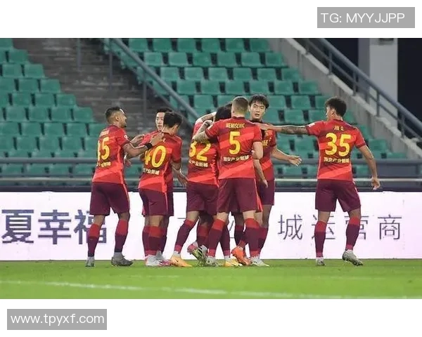 南京足球队强势领跑挑战赛积分榜以98分稳居第一名