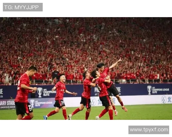 成都足球队在城市联赛中的战术分析与表现评估