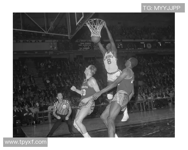 杜克大学对阵印第安纳大学精彩直播全程回顾与赛后分析