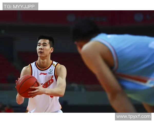 郭昊文：从篮球新星到职业生涯的璀璨旅程与未来展望