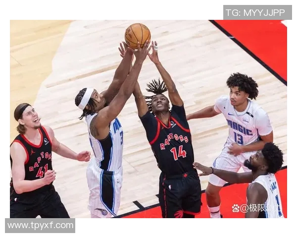 马布里与慈世平的篮球传奇对决回顾与分析