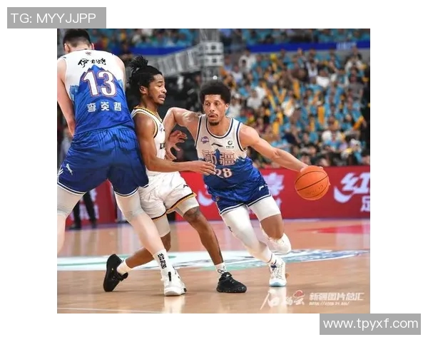 辽宁男篮与新疆队激战半决赛争夺总决赛入场券的精彩对决即将上演