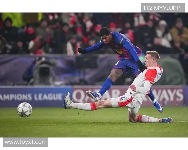 曼联与巴萨历史交锋的辉煌与底蕴探讨 曼联与巴萨历史交锋的辉煌与底蕴探讨