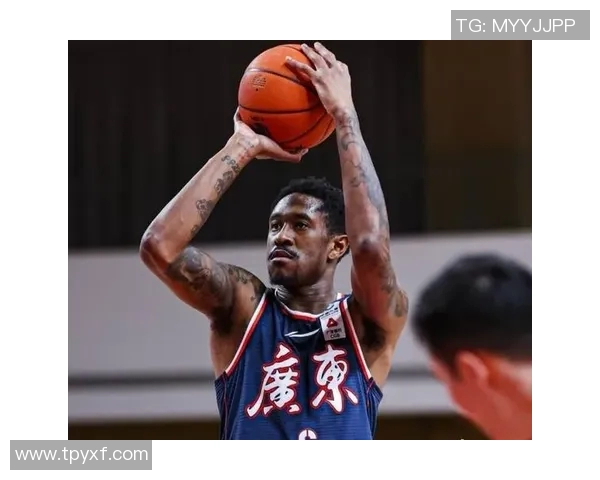 马尚布鲁克斯的篮球之路:从新秀到明星球员的成长历程与成就分析 马尚布鲁克斯的篮球之路:从新秀到明星球员的成长历程与成就分析