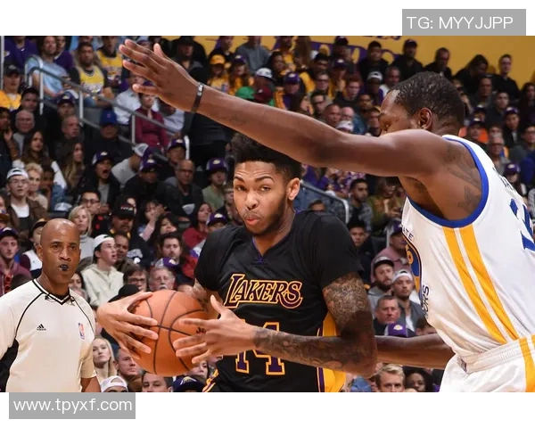 布兰登英格拉姆:从潜力新星到NBA全明星的华丽转身 布兰登英格拉姆:从潜力新星到NBA全明星的华丽转身