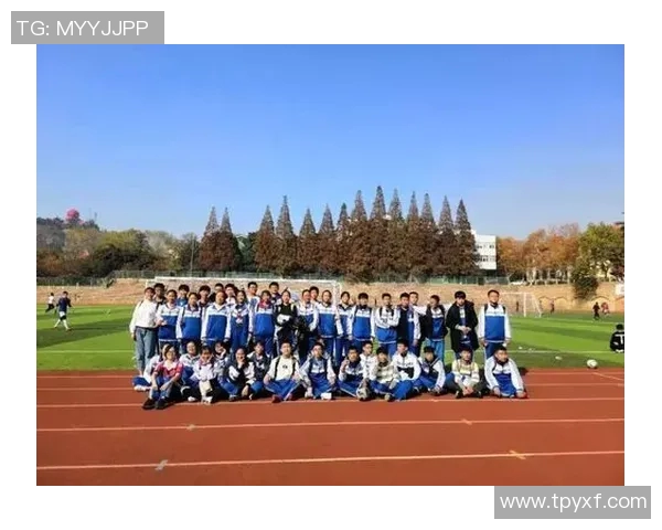 广州足球队的拼搏之路与杯赛荣耀的背后故事MBA 广州足球队的拼搏之路与杯赛荣耀的背后故事MBA